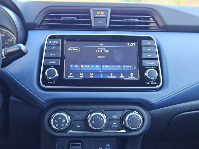 New 2025 Nissan Versa SV w/ Trunk Package FWD image 21
