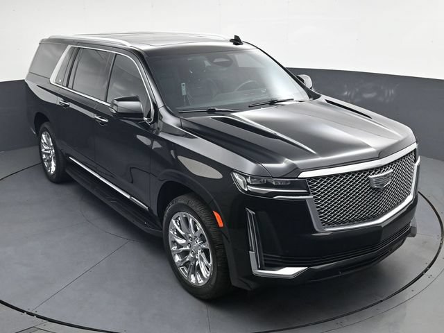 Used 2023 Cadillac Escalade ESV Premium Luxury w/ LPO, Radiant Package AWD/4WD image 22