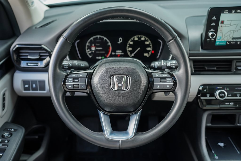 Used 2024 Honda Pilot Touring image 29
