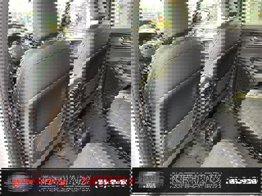 New 2025 Jeep Grand Cherokee L Altitude image 19