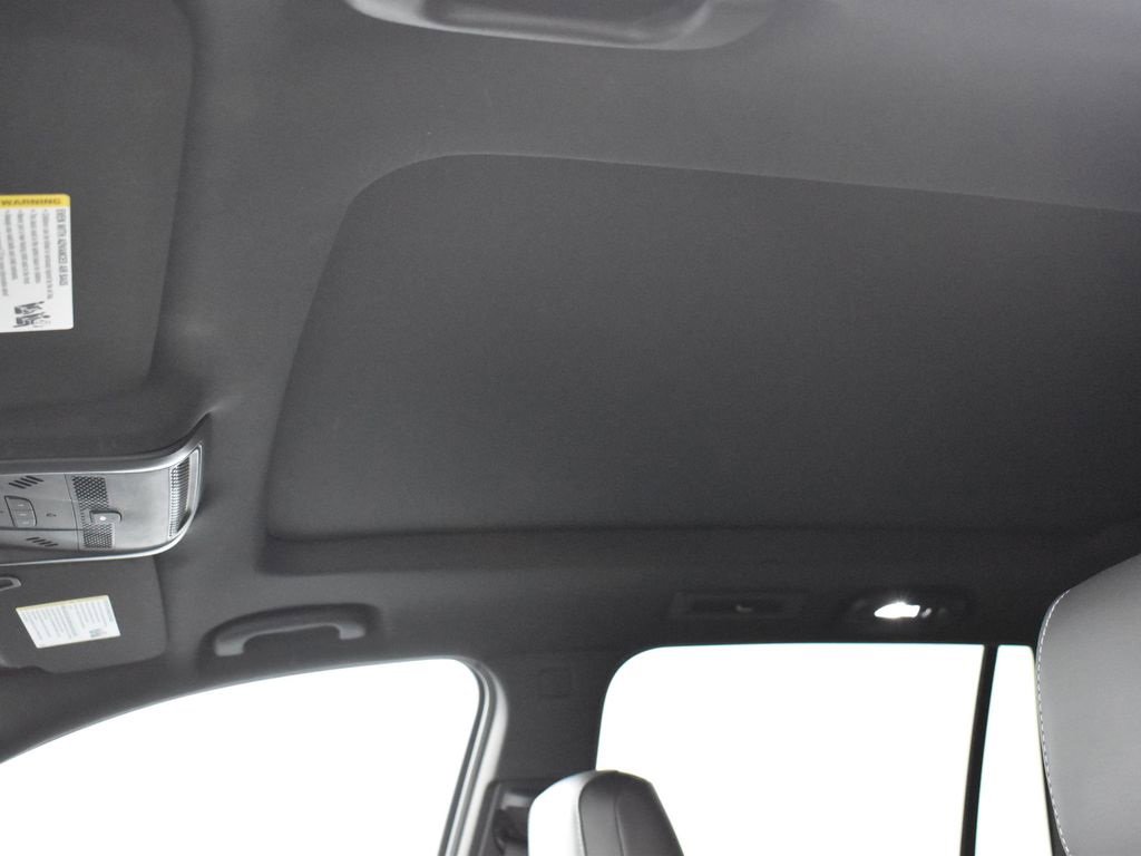 Certified 2024 Cadillac XT6 Premium Luxury w/ LPO, Floor Liner Package image 21