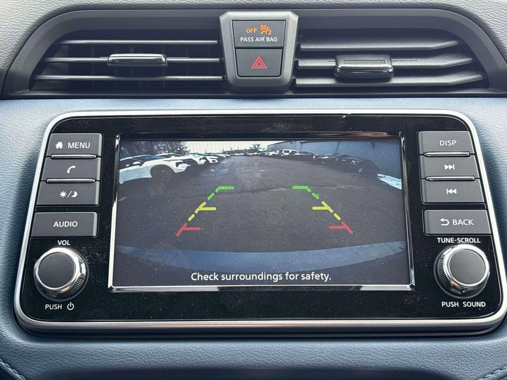 Used 2025 Nissan Versa SV w/ Trunk Package image 21