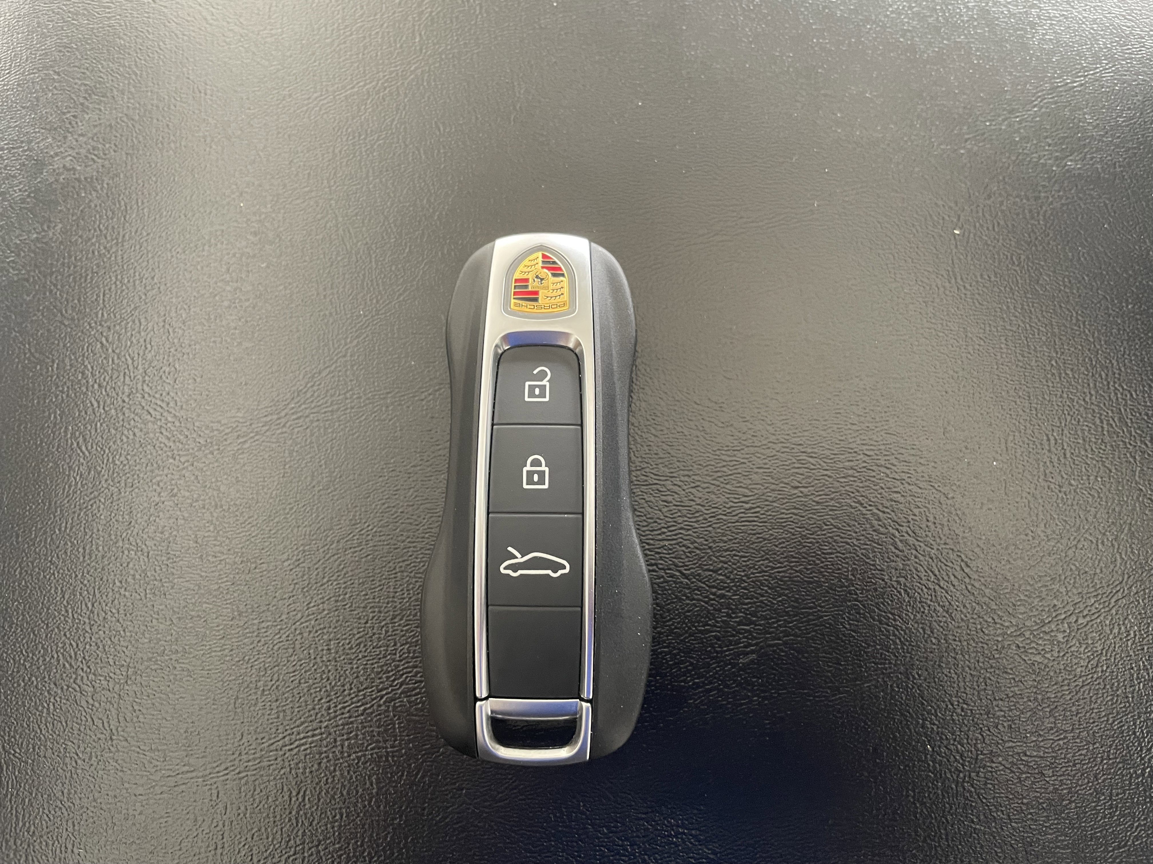 Used 2025 Porsche 911 Carrera image 25