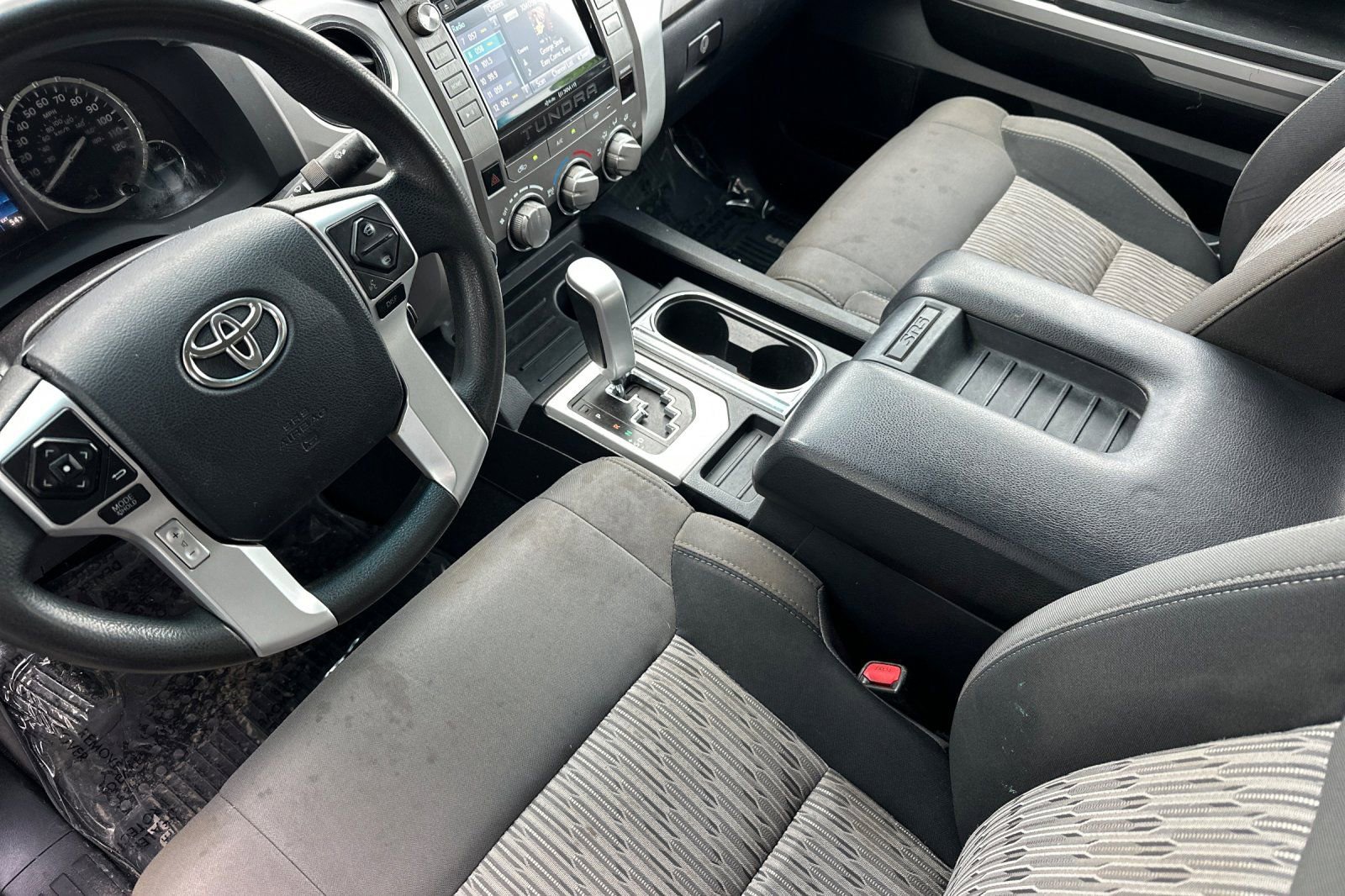 Used 2017 Toyota Tundra SR5 w/ TRD Off Road Package image 7