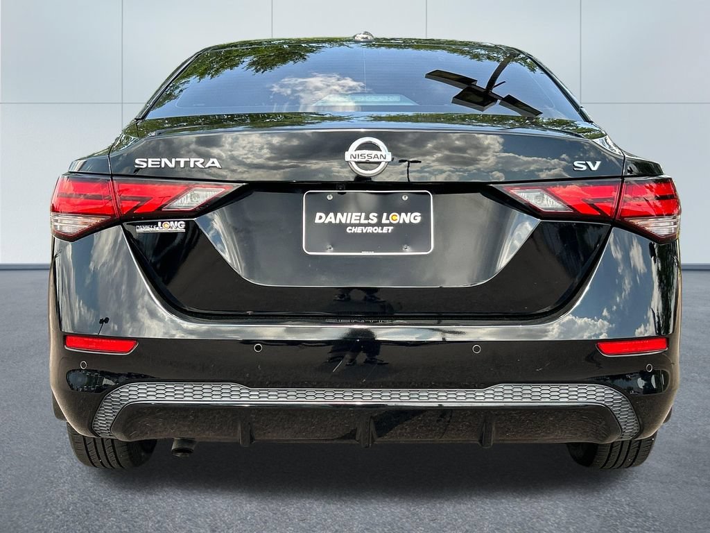 Used 2020 Nissan Sentra SV w/ Trunk Package FWD image 4