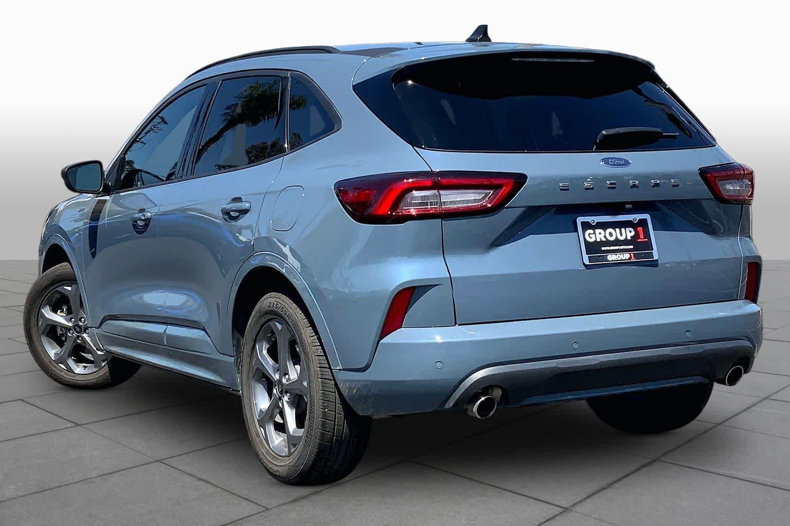 Used 2024 Ford Escape ST-Line w/ Tech Pack #1 FWD image 10