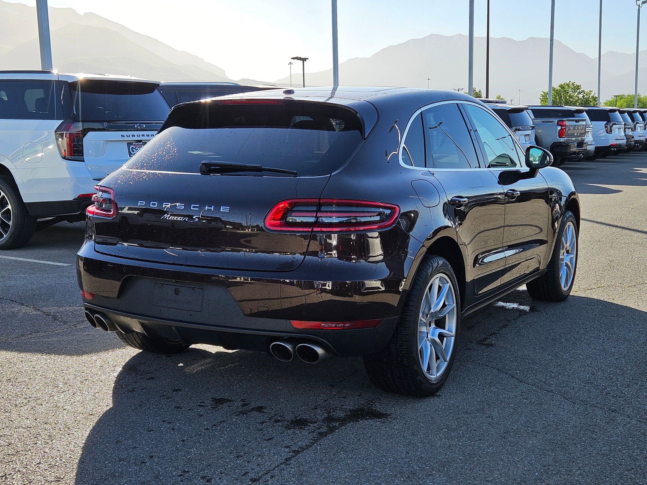 Used 2018 Porsche Macan S w/ Premium Package Plus AWD/4WD image 3