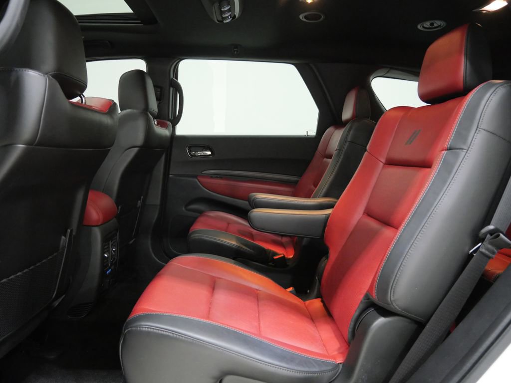 Used 2022 Dodge Durango R/T w/ Tow 'N Go Package AWD/4WD image 24