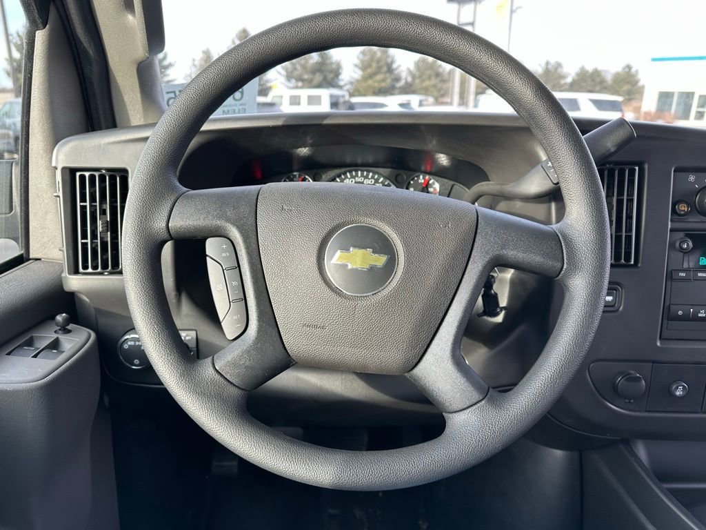 Used 2025 Chevrolet Express 2500 Extended w/ Communications Package image 26