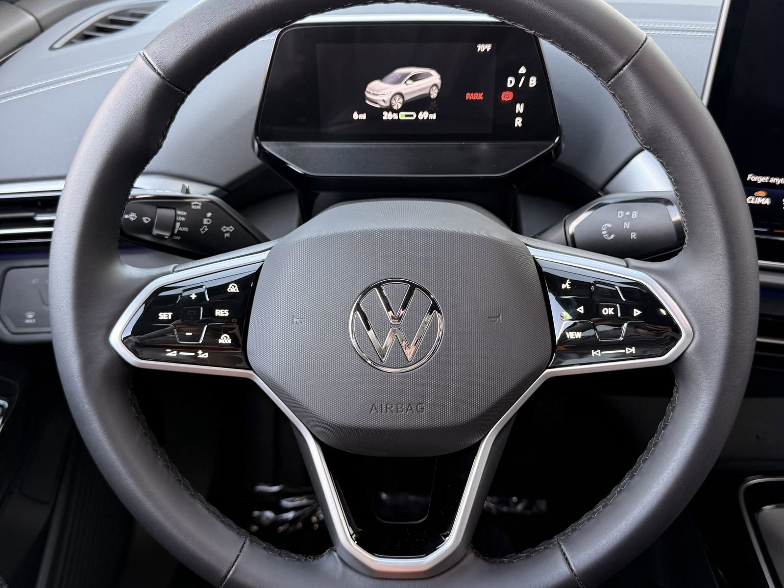 New 2026 Volkswagen ID.4 Pro image 12