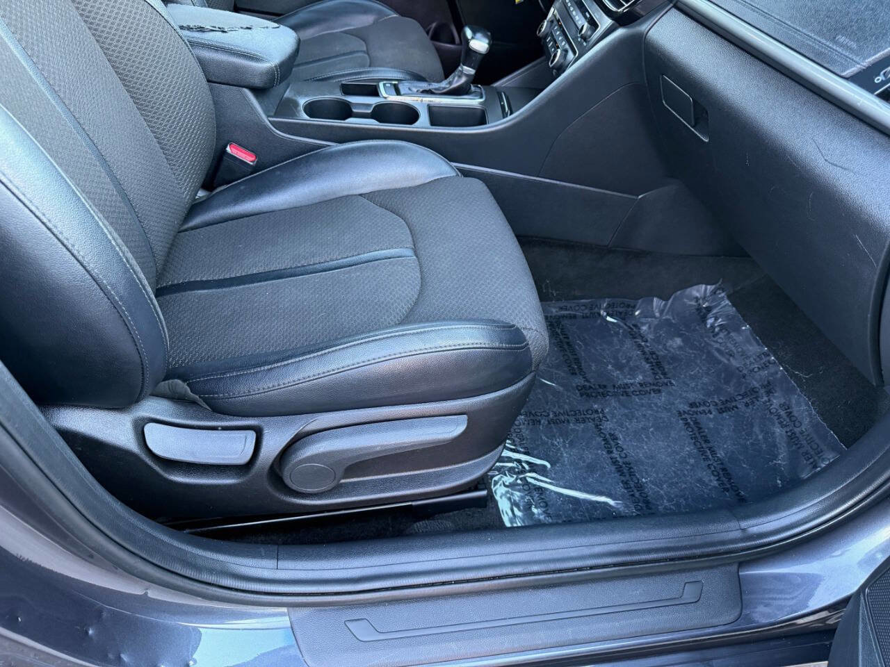 Used 2018 Kia Optima S image 31