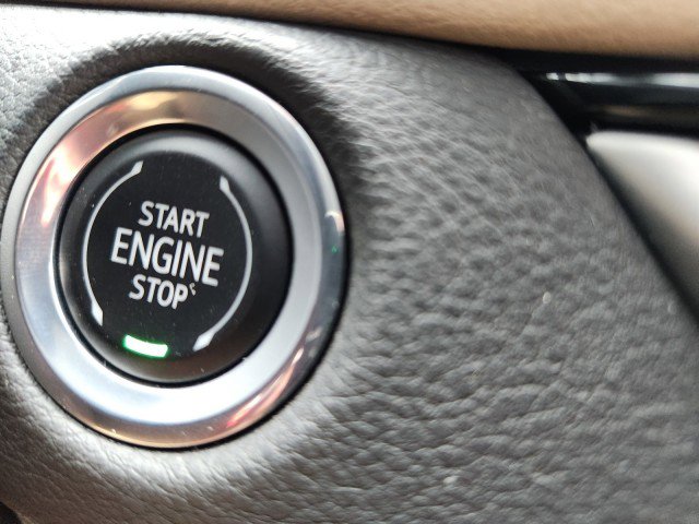 Used 2024 Cadillac XT4 Luxury image 51