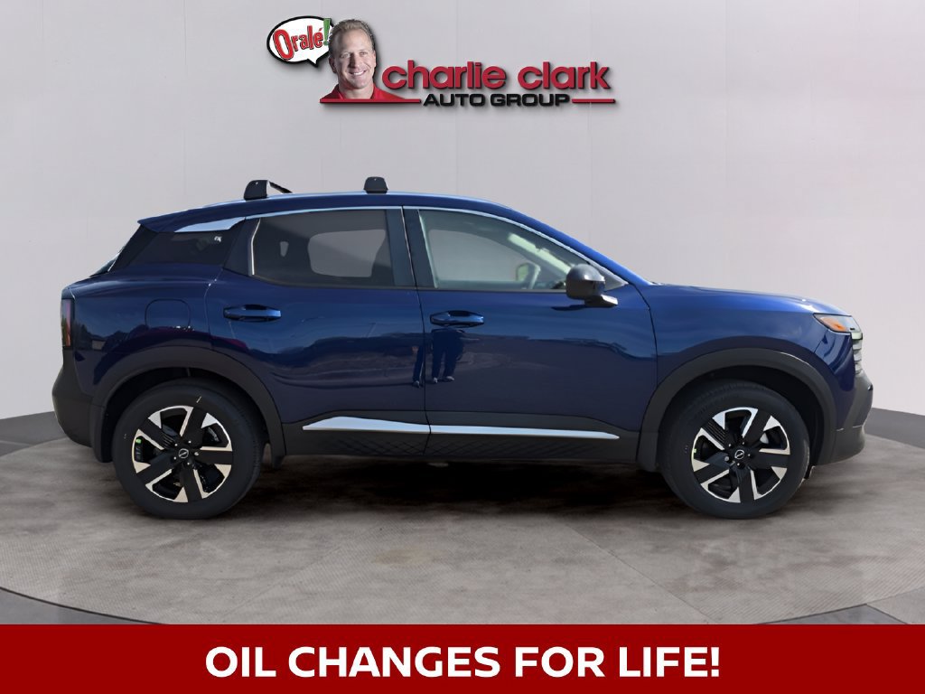New 2026 Nissan Kicks SV w/ Cold Weather Package AWD/4WD image 11