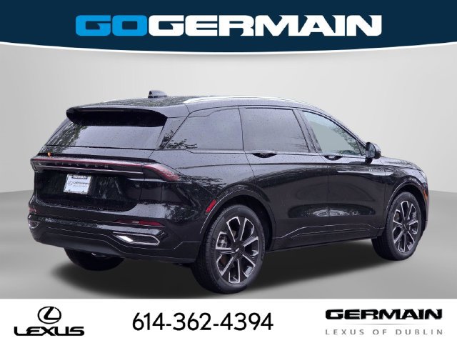 Used 2026 Lincoln Nautilus Reserve AWD/4WD image 9