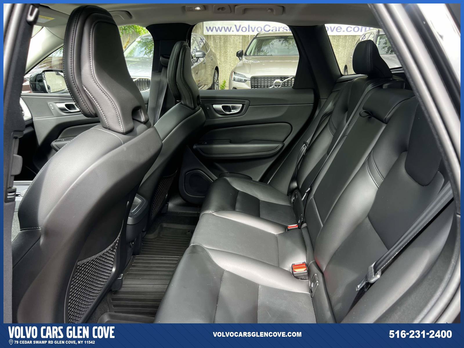 Used 2024 Volvo XC60 B5 Core w/ Protection Package Premier AWD/4WD image 10