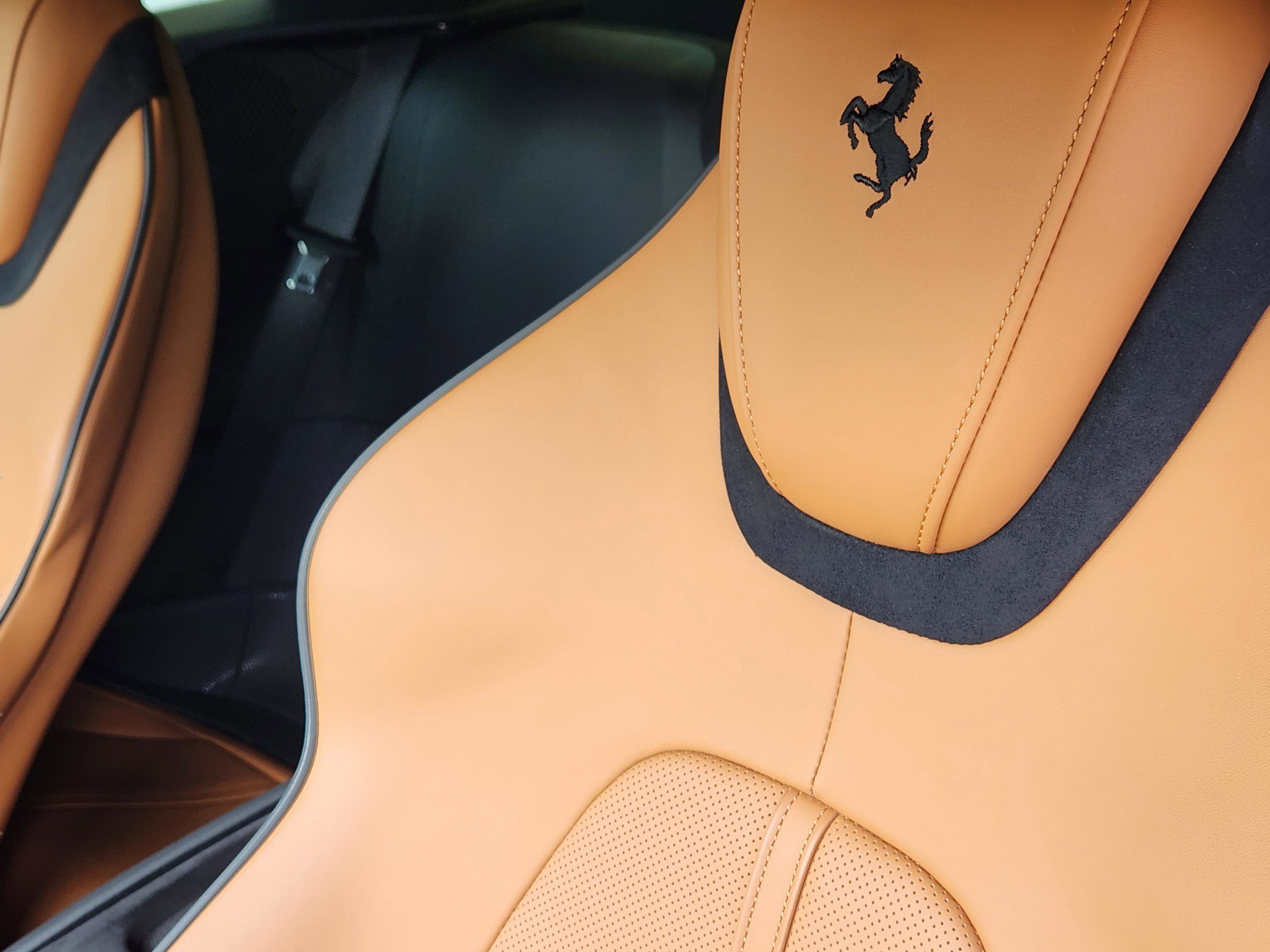 Used 2022 Ferrari Roma image 14