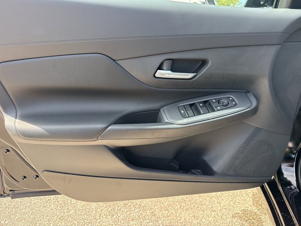 New 2027 Nissan Sentra SV FWD image 12