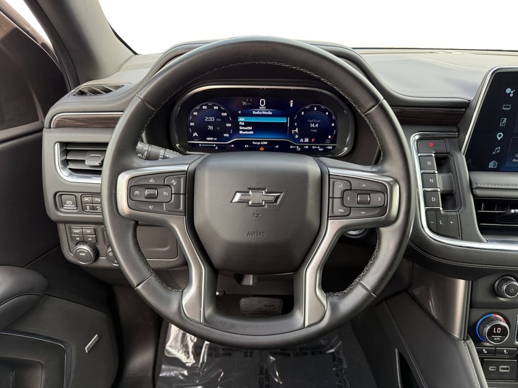 Used 2023 Chevrolet Tahoe Z71 AWD/4WD image 12