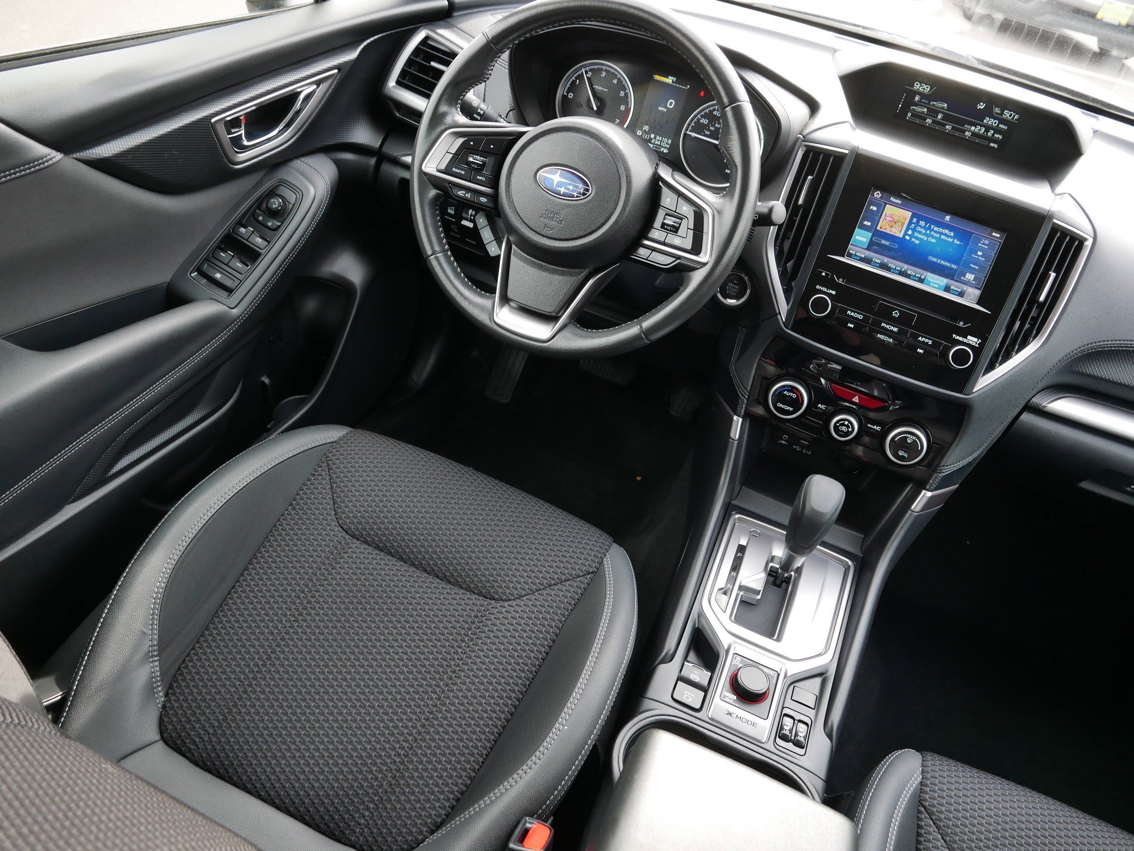 Used 2023 Subaru Forester Premium image 9