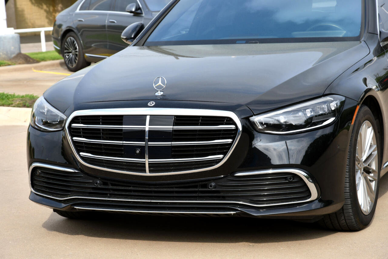 Used 2022 Mercedes-Benz S 580 4MATIC Sedan image 3