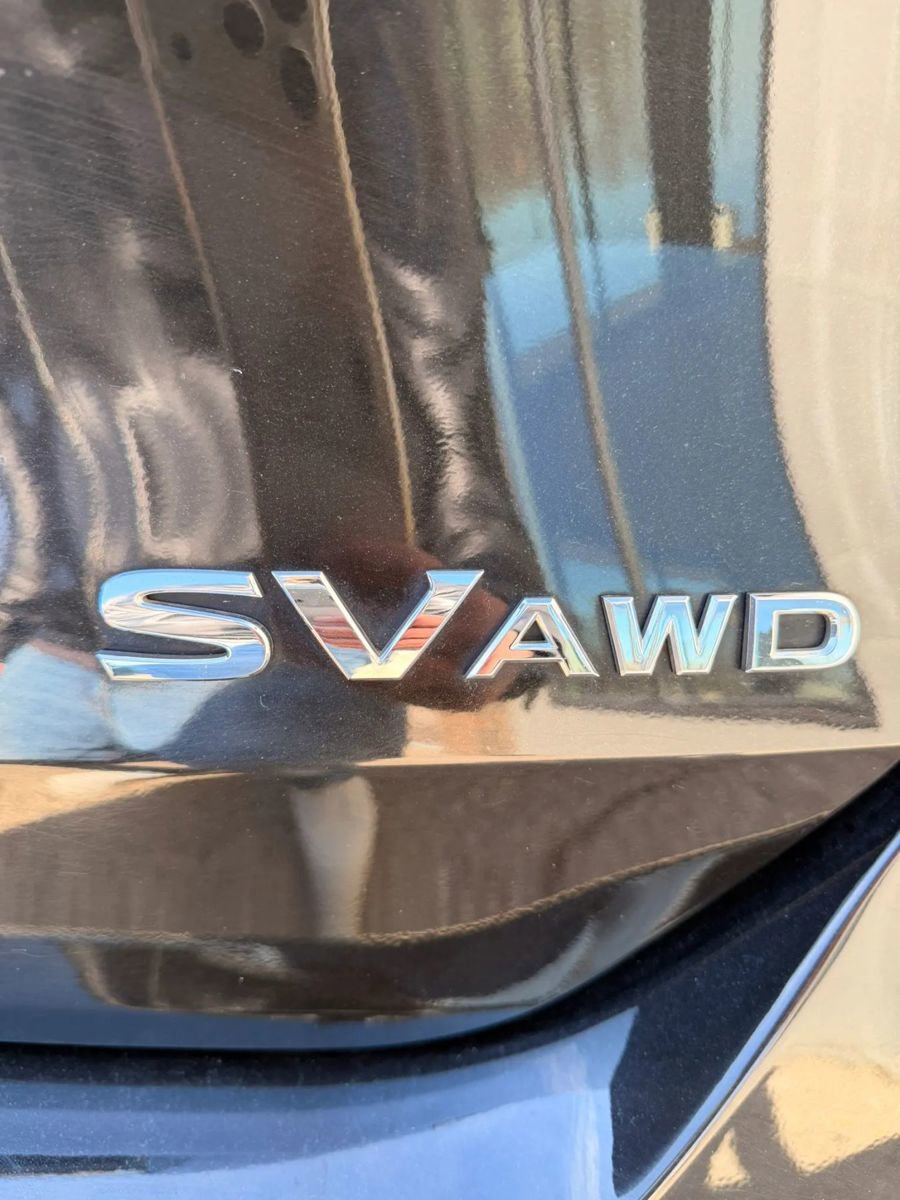 Used 2020 Nissan Rogue SV image 14