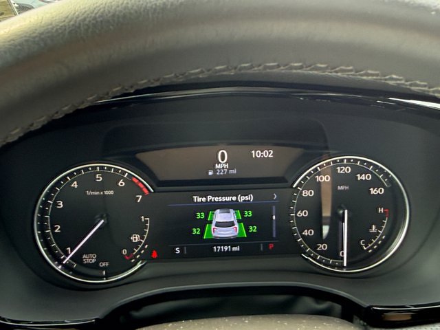 Used 2025 Cadillac XT6 Luxury FWD image 36