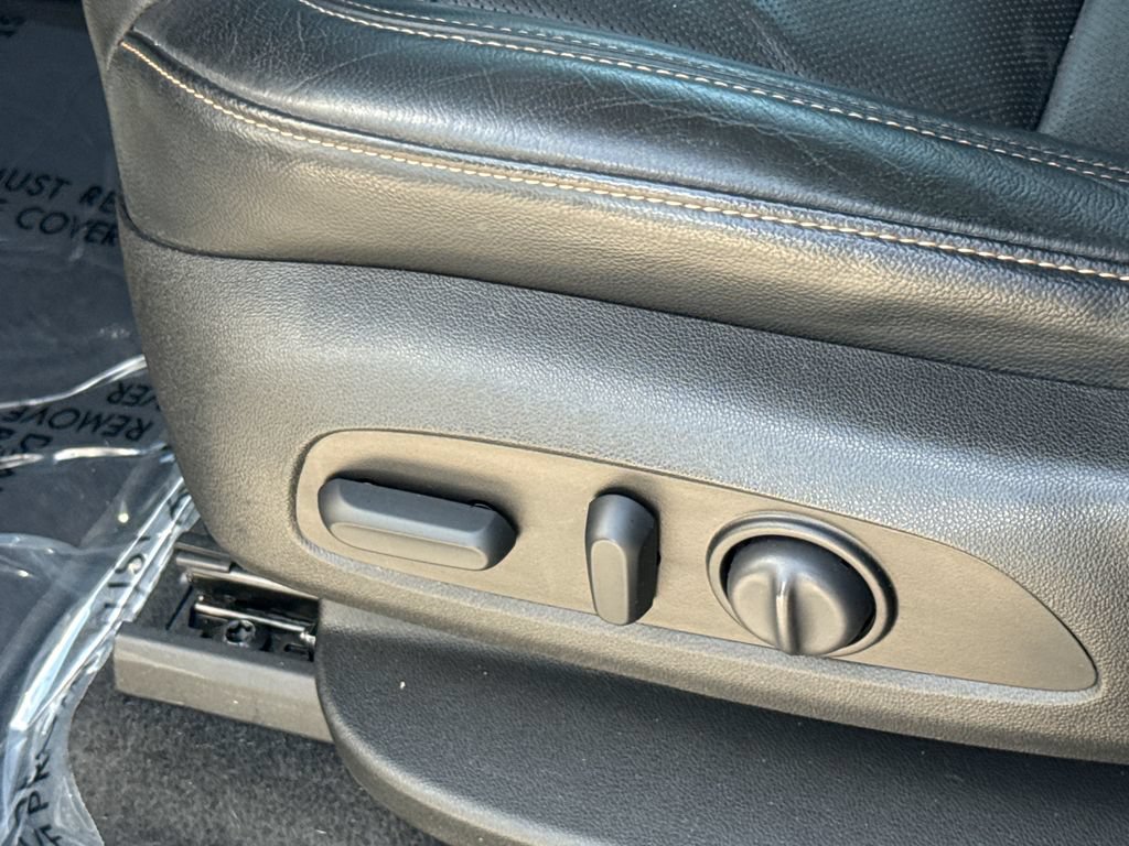 Used 2018 Chevrolet Traverse Premier w/ Redline Edition FWD image 25