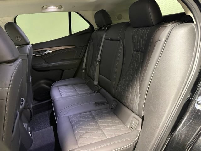 Used 2023 Buick Envision Avenir AWD/4WD image 28