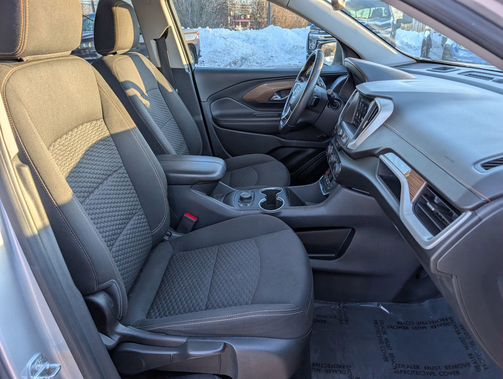 Used 2020 GMC Terrain SLE w/ Driver Convenience Package image 12