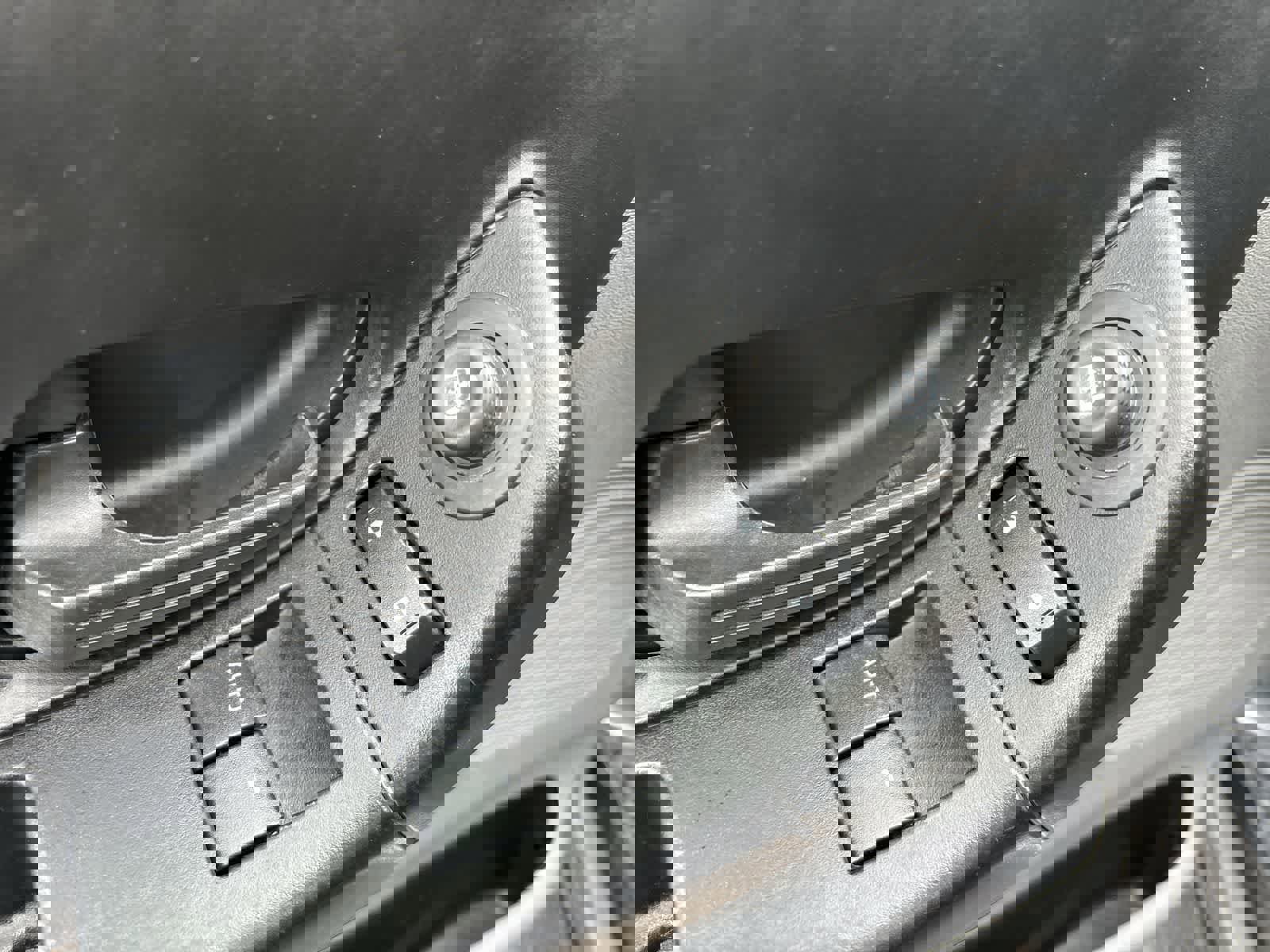 Used 2010 Ford Ranger XLT image 11