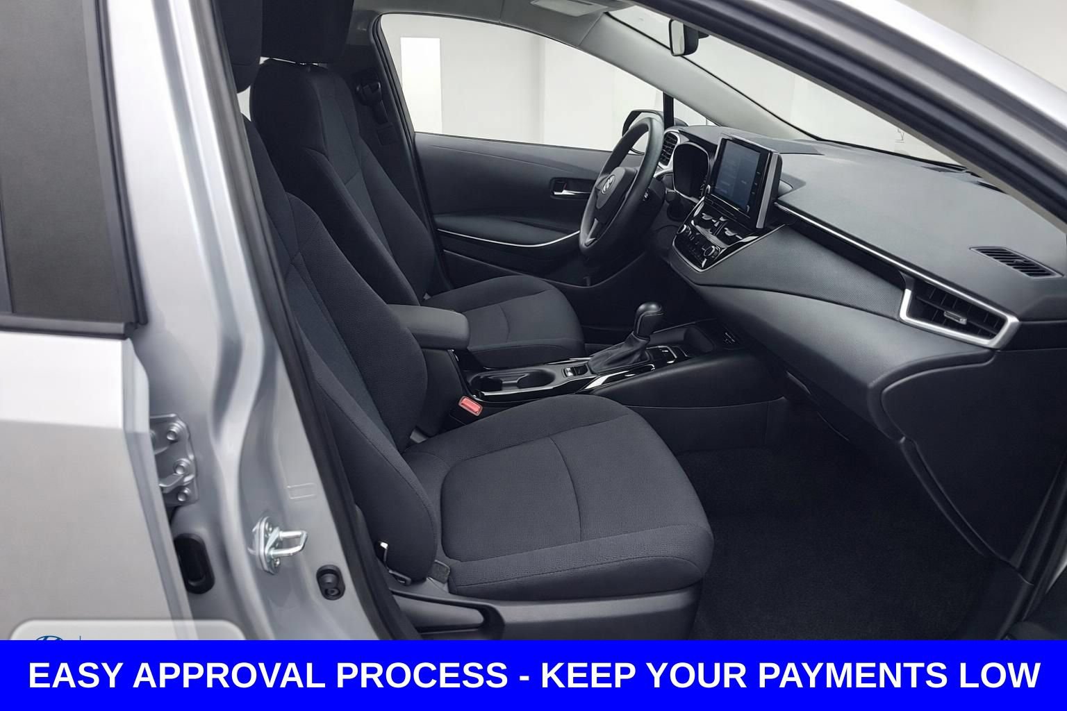 Used 2021 Toyota Corolla LE FWD image 15