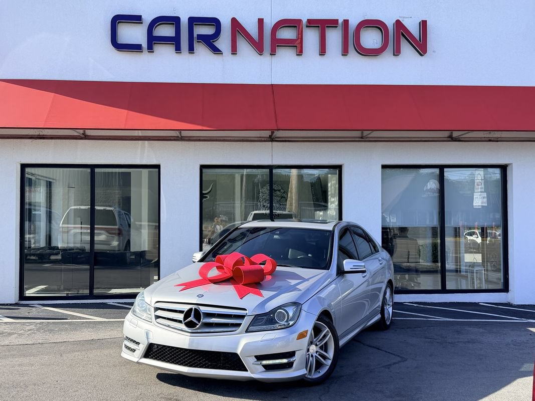 Used 2012 Mercedes-Benz C 300 4MATIC Sedan image 2