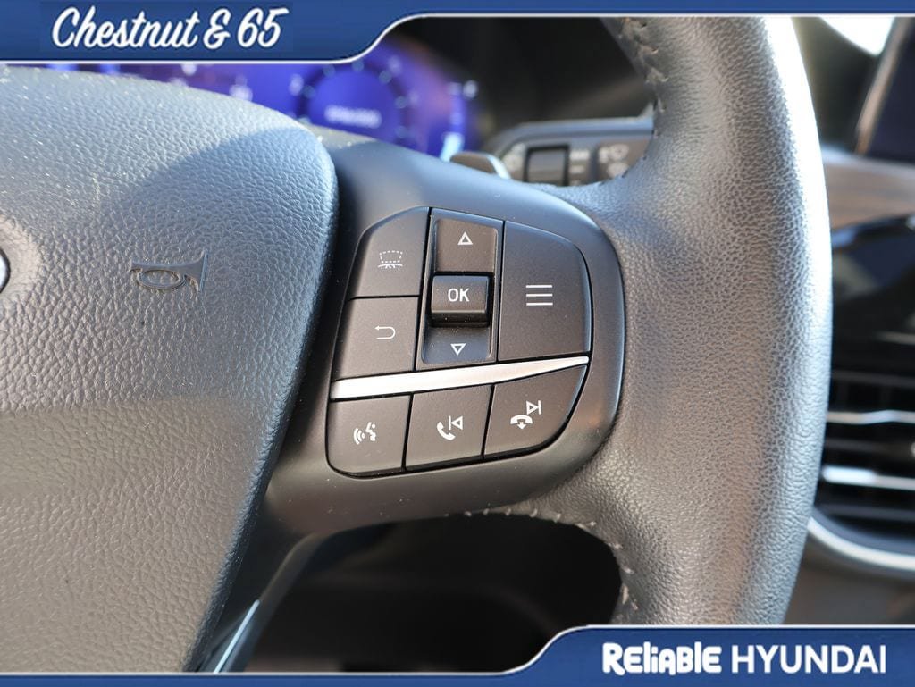Used 2020 Ford Escape Titanium AWD/4WD image 29