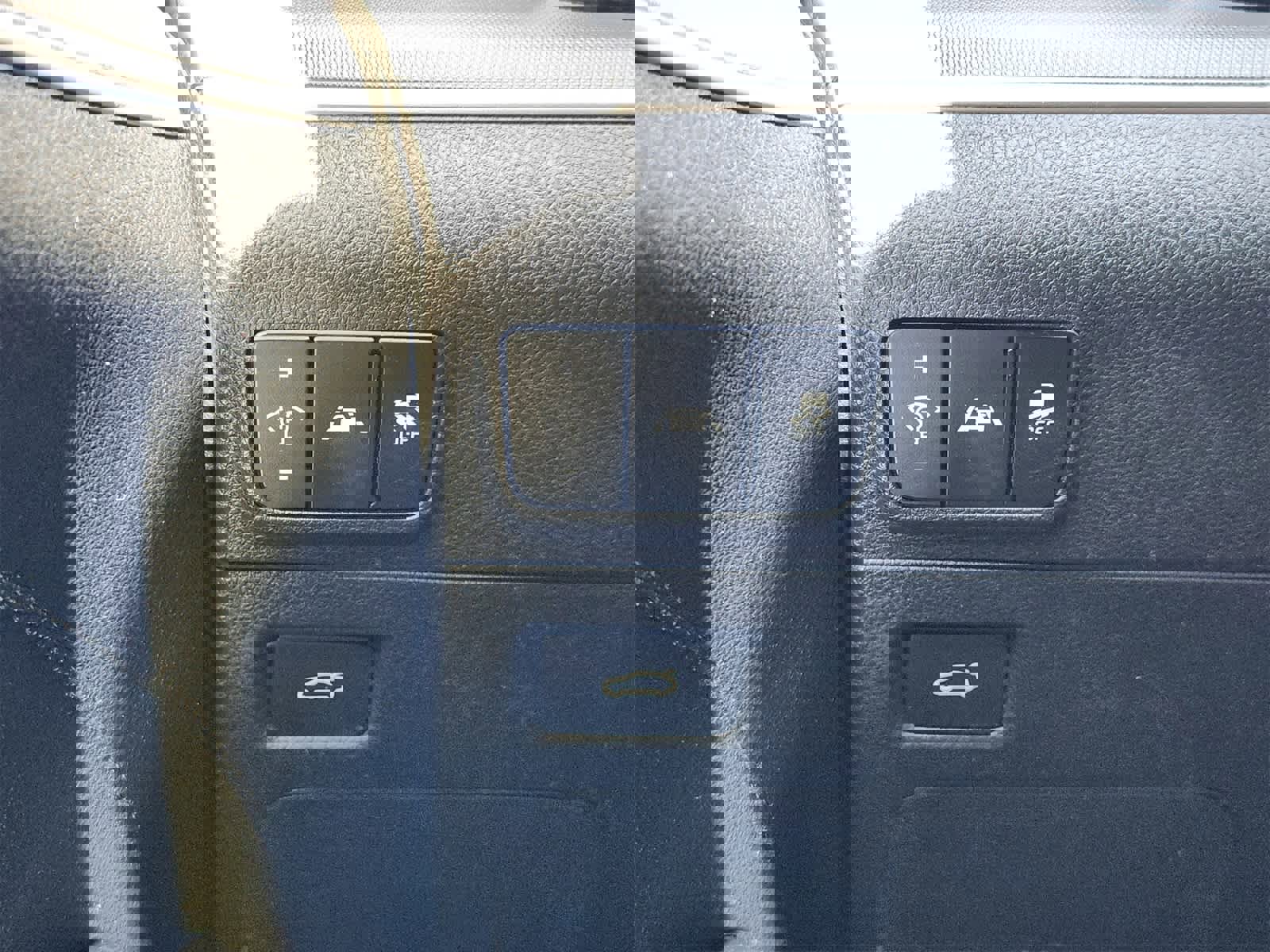 Used 2023 Kia K5 GT-Line image 20