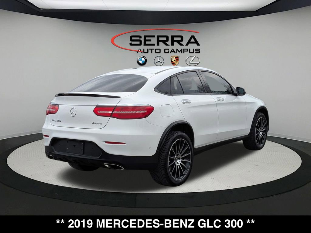 Used 2019 Mercedes-Benz GLC 300 4MATIC Coupe image 11