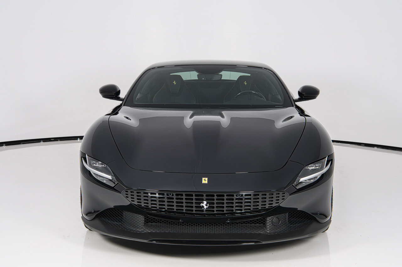 Certified 2021 Ferrari Roma RWD image 9