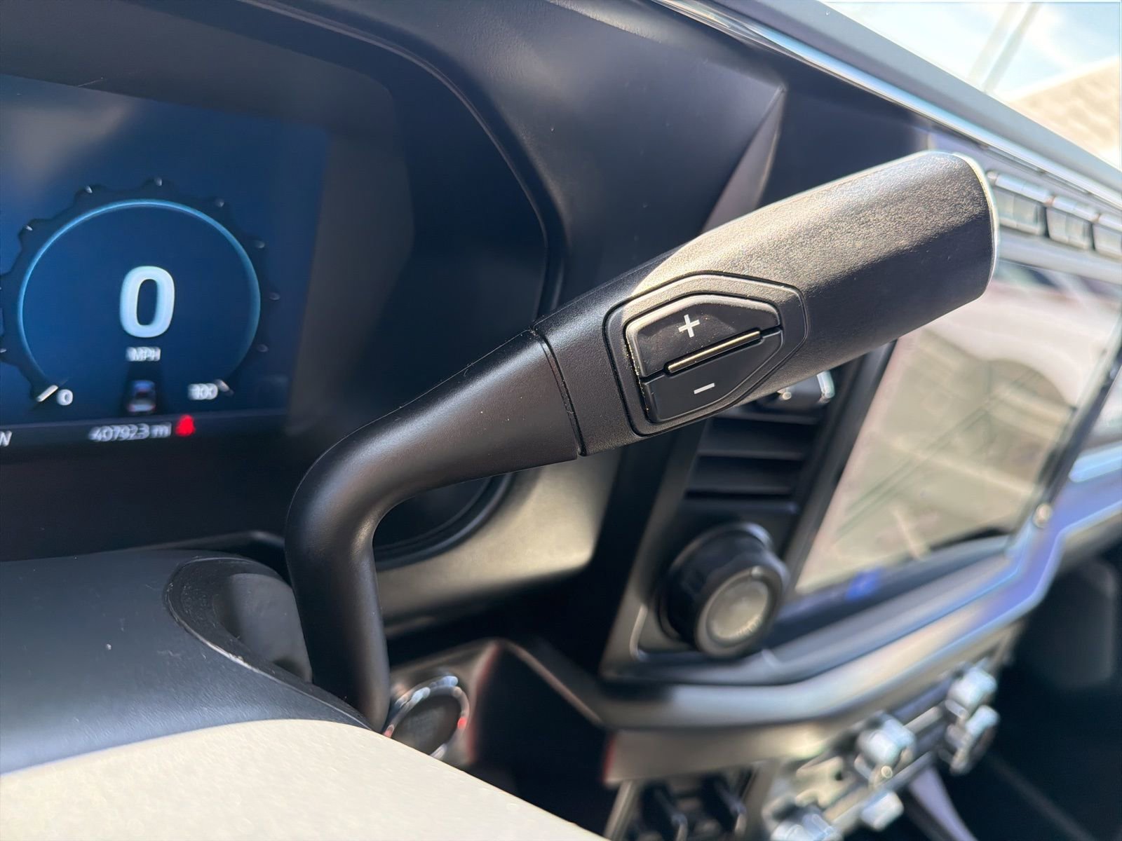 Used 2023 Ford F350 Lariat w/ Lariat Ultimate Package image 23