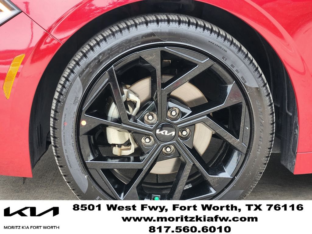 Used 2025 Kia K5 GT-Line w/ GT-Line Premium Package FWD image 9