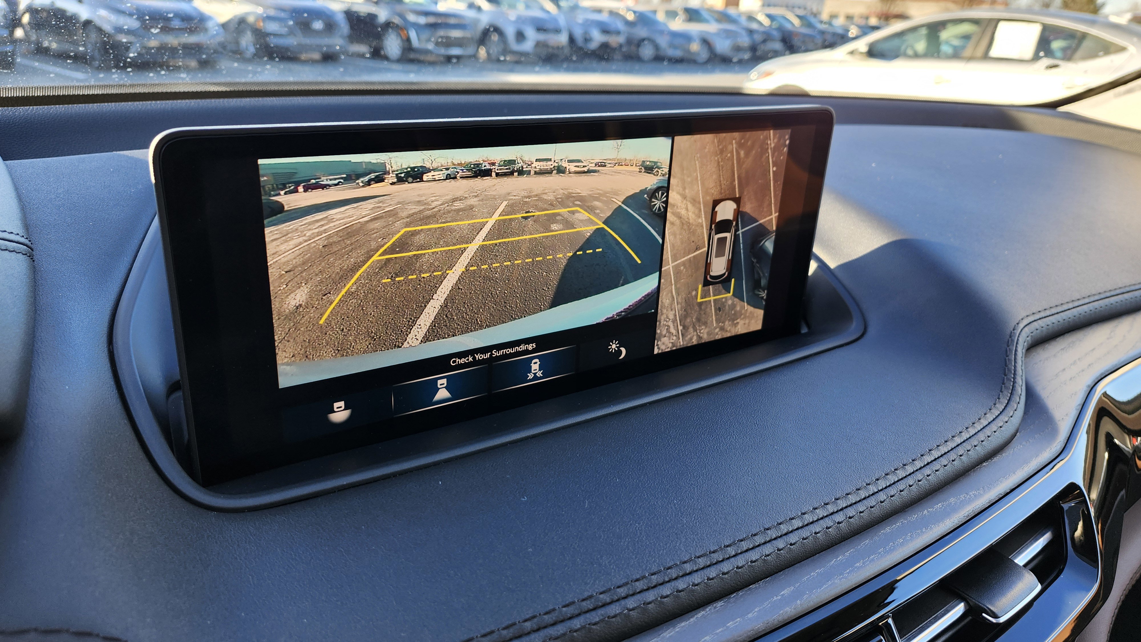 Used 2024 Acura MDX SH-AWD w/ Advance Package image 5