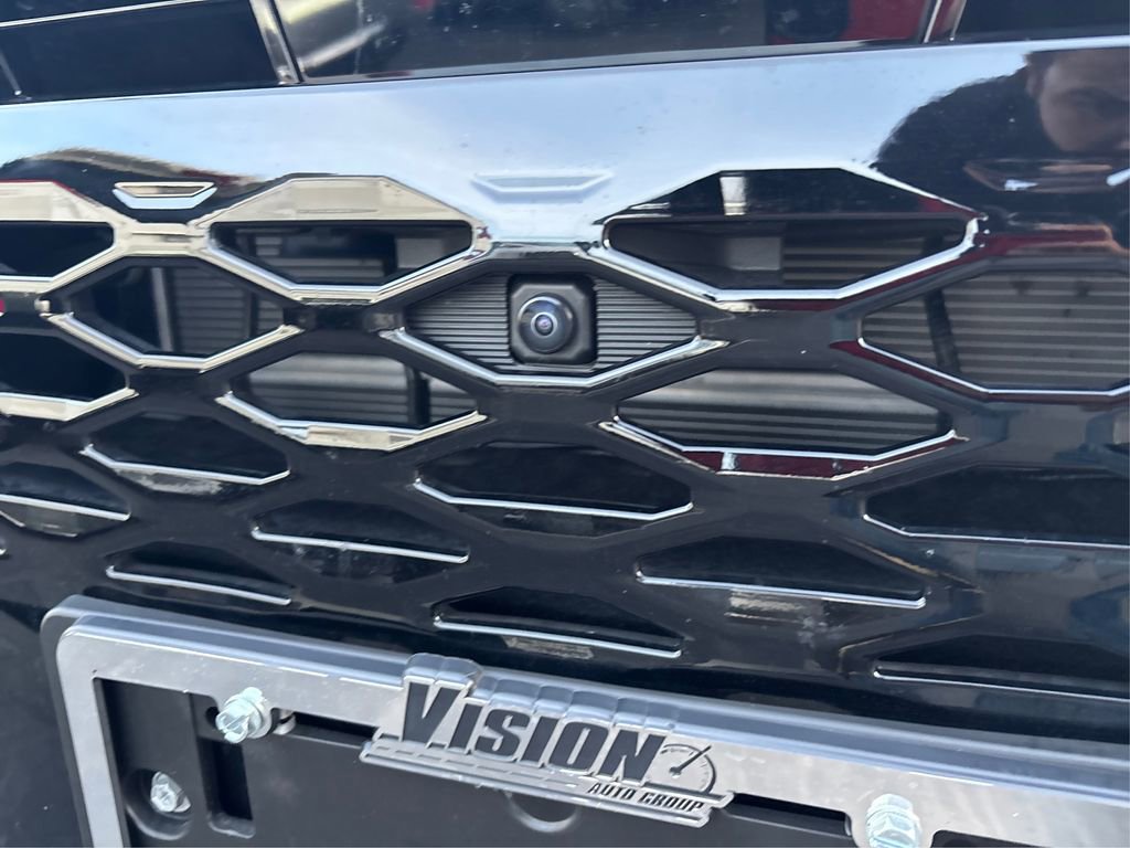 Used 2025 Toyota Crown Signia w/ Advanced Technology Package image 17