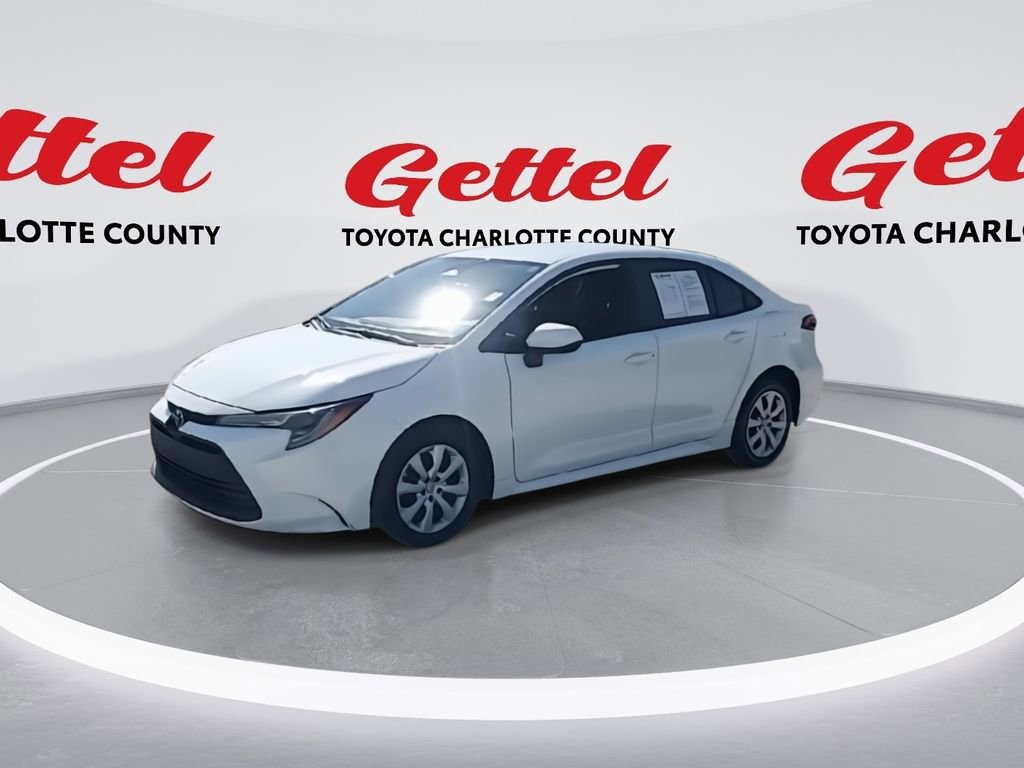 Certified 2024 Toyota Corolla LE image 4