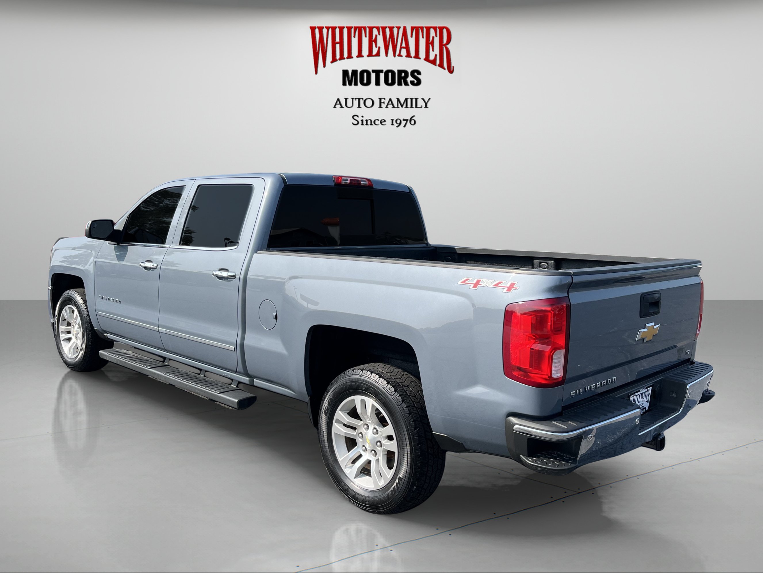 Used 2016 Chevrolet Silverado 1500 LTZ w/ LTZ Plus Package AWD/4WD image 3