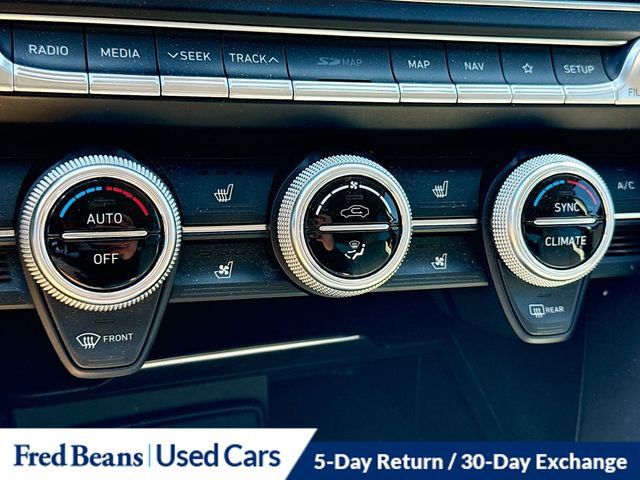 Used 2019 Genesis G70 2.0T Advanced w/ Elite Package image 18