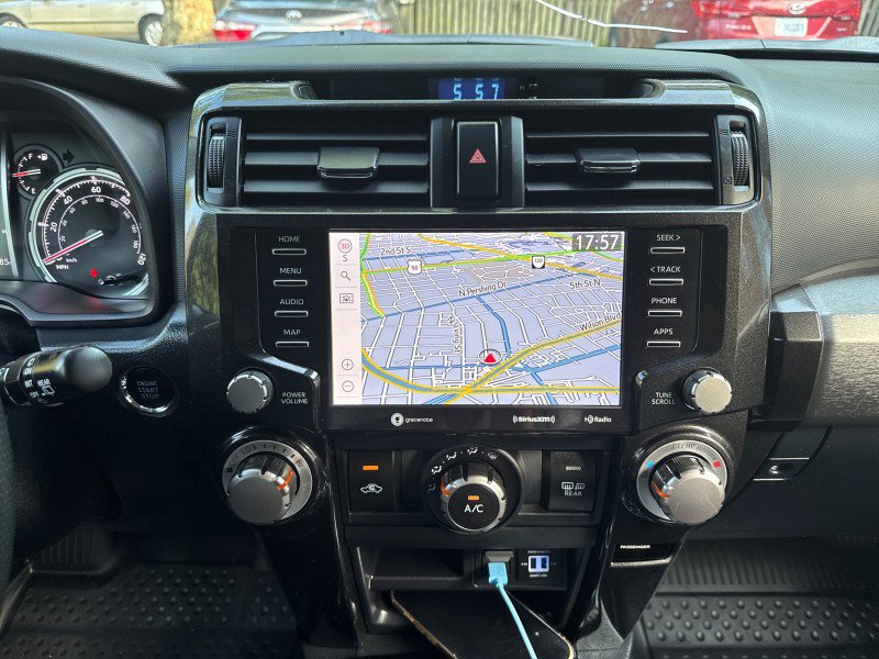 Used 2020 Toyota 4Runner Venture w/ Moonroof Package AWD/4WD image 25