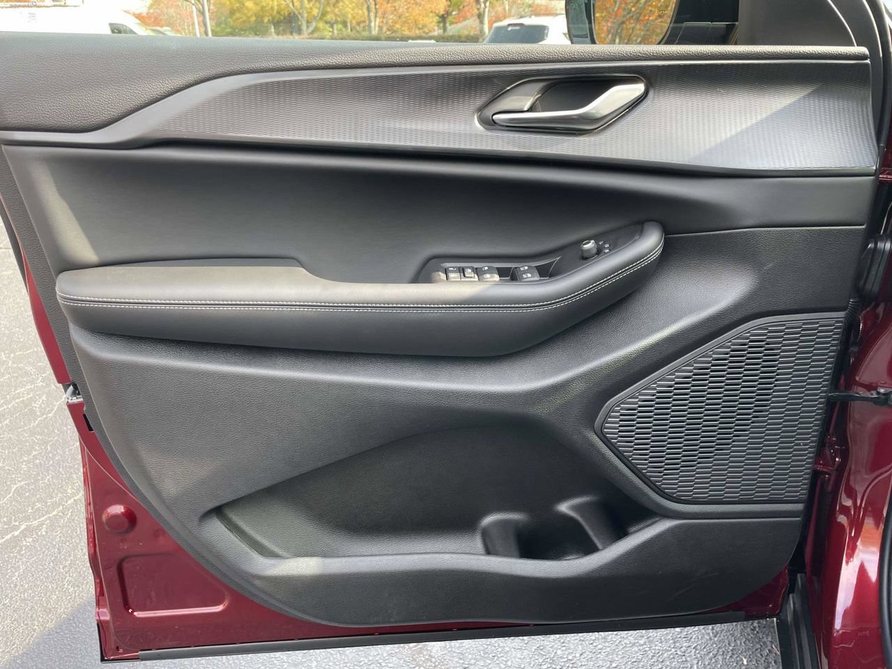 New 2025 Jeep Grand Cherokee L Altitude AWD/4WD image 26