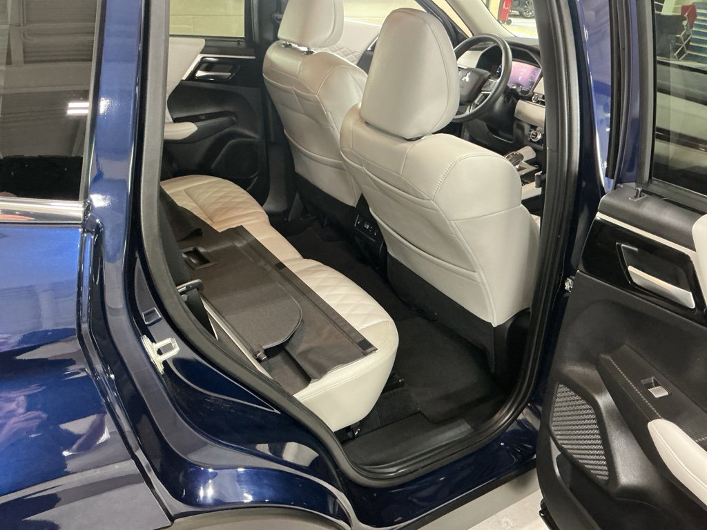 Used 2024 Mitsubishi Outlander SEL image 15