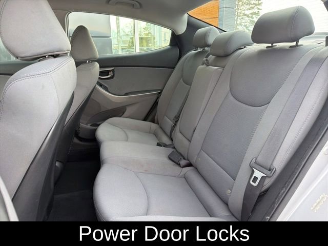 Used 2013 Hyundai Elantra GLS w/ Preferred Pkg image 19