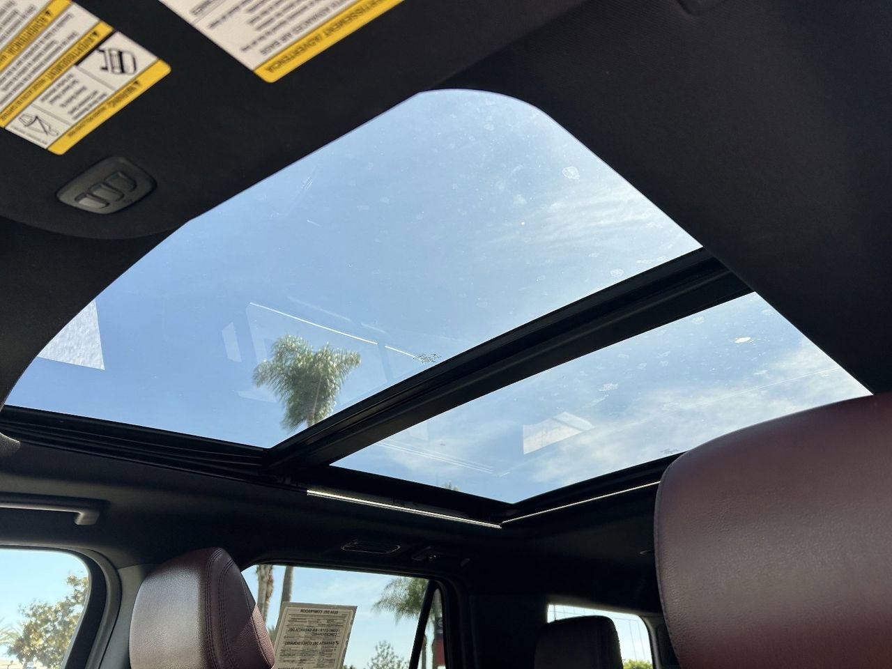 Used 2023 Ford Expedition Limited image 32