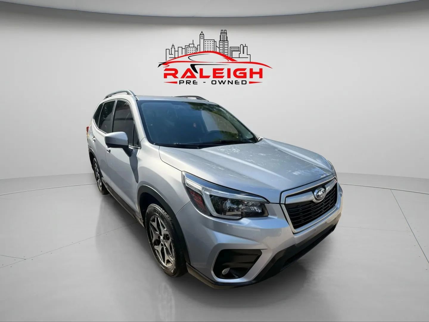 Used 2021 Subaru Forester Premium AWD/4WD image 9