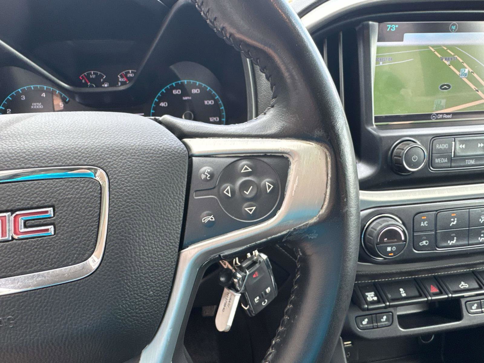 Used 2017 GMC Canyon SLT w/ Driver Alert Package image 22